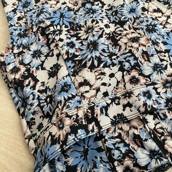 Free People New Romantics Floral Button Down Crop, XS - Picture 3 of 6